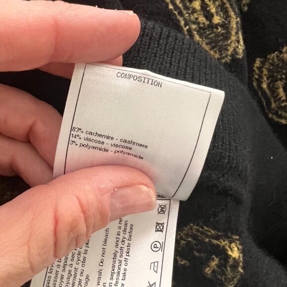 CHANEL 2021 black gold Cashmere joggers size 42 - Picture 5 of 7